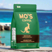 MO'S Coffee on rock overlooking Great Barrier Reef in Australia